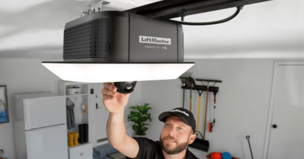 How to Reset a Garage Door Opener That Stopped Working
